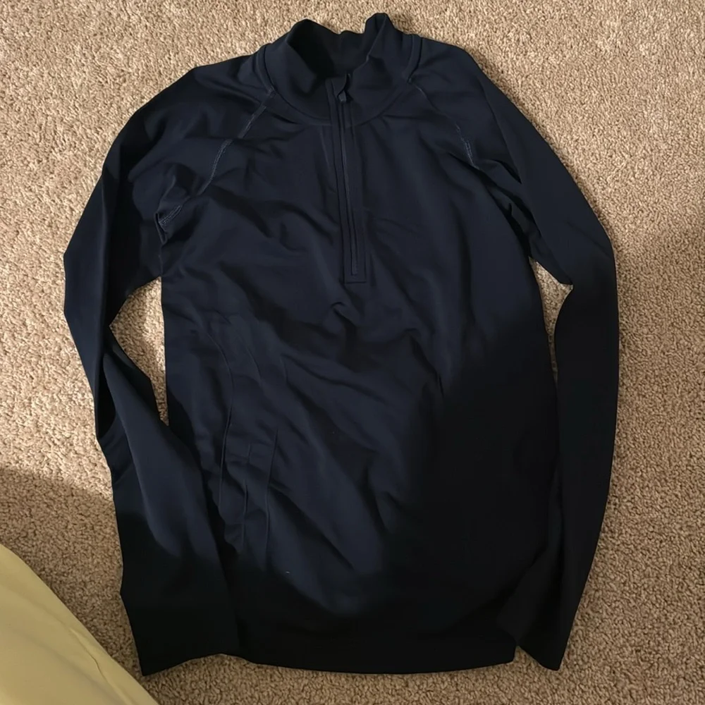Alphalete Tuxedo blue 🫐 pullover - Picture 2 of 2